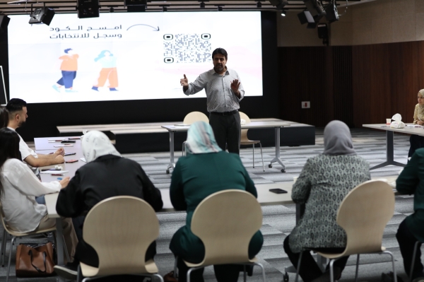 جمعية المرأة العاملة الفلسطينية للتنمية تنظم جلسة مساءلة مجتمعية مع لجنة الانتخابات المركزية